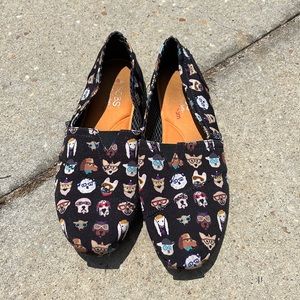 Bobs branded dog shoes. Size 9.5